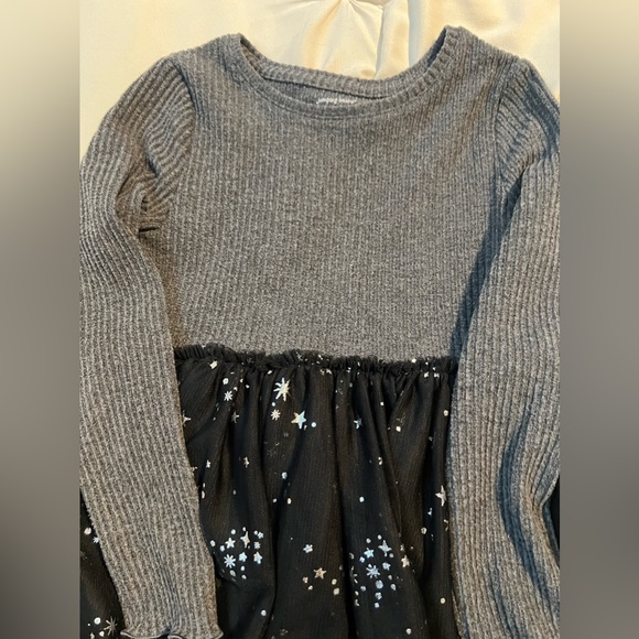 Sweater Dress with layered Tulle bottom size 6 - Picture 2 of 5
